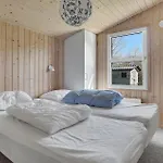 Stunning In With Sauna Casa vacanze Roslev